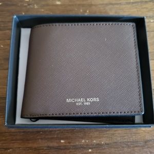 Michael Kors Mens Slim Billfold Leather Wallet